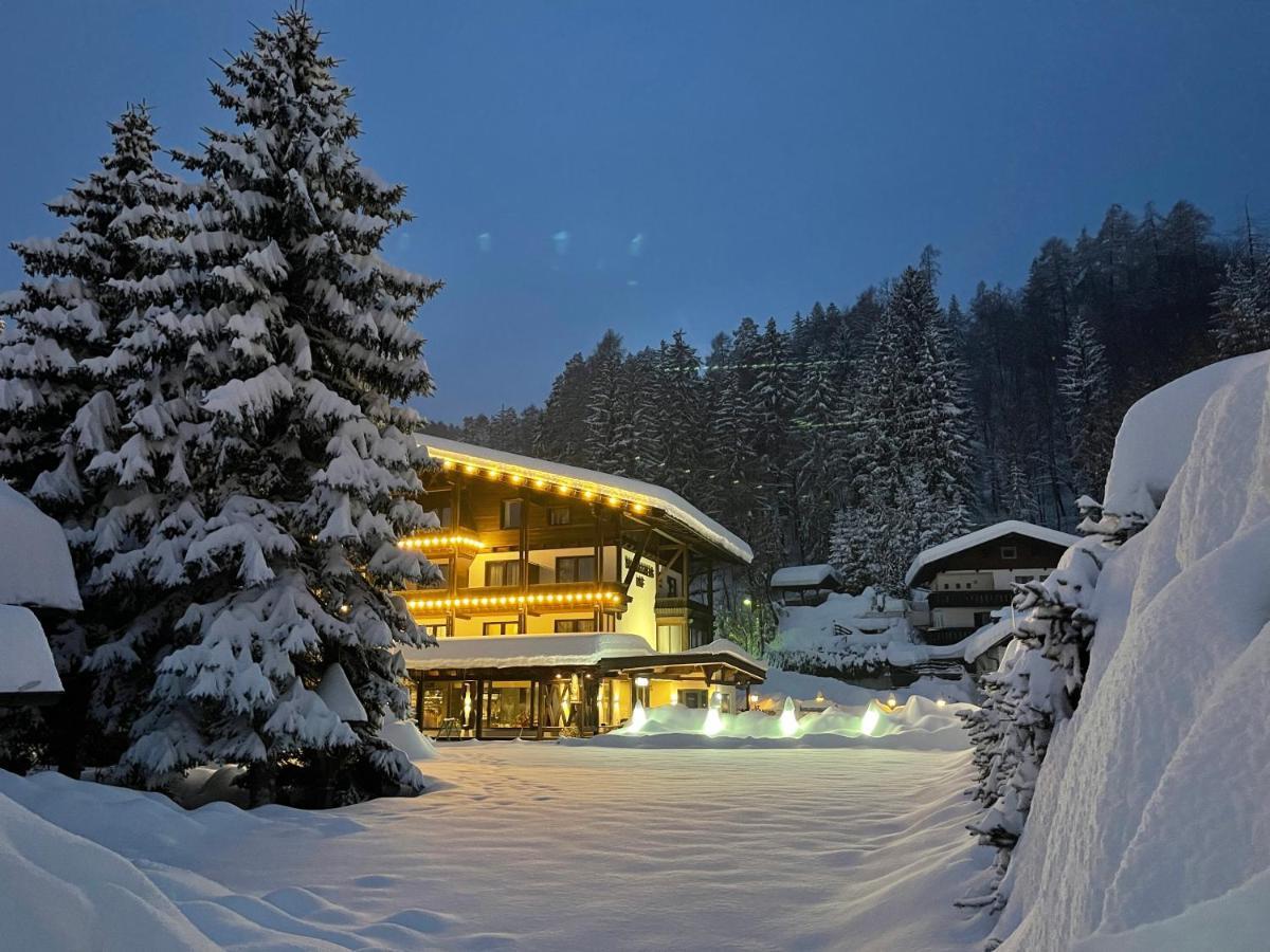 Gasthof Schlossberghof Lienz Eksteriør bilde